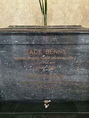 Jack Benny Grave