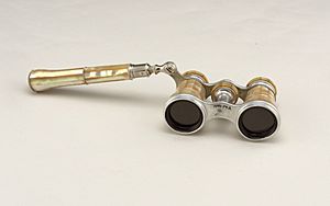 Opera Glasses (France), ca. 1910 (CH 18676055)