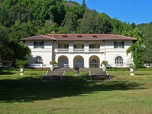 Villa Montalvo (2596910006)