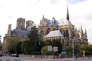 Cathédrale de Reims et Palais du Tau