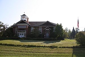 Hollister School
