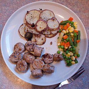Sausage, fried red potato, and frozen mixed vegetables (5010050320)
