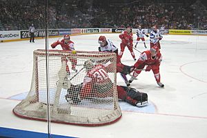 Denmark-Russia-2010-Hockey-World-Cup-01