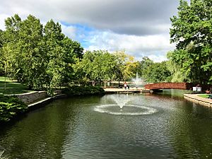 Loose Park Duck Pond