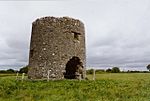 Windmill ruin at Cloghan Beg, Co. Offaly - geograph.org.uk - 644721.jpg