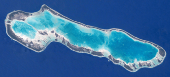 Anaa-atoll-ISS007-E-14624.png