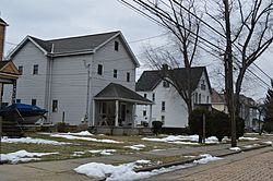 Houses on East Beaver Street