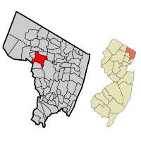 Location of Ridgewood in Bergen County highlighted in red (left). Inset map: Location of Bergen County in New Jersey highlighted in orange (right).
