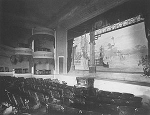 Braswell Opera House in Demopolis in 1907
