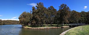 Georges river picnic point
