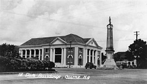 StateLibQld 1 139085 State Government Building at Cairns, ca. 1936