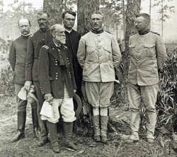 Theodore-roosevelt-and-officers