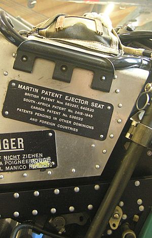 Ejector seat with patents crooped