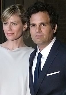 Mark Ruffalo and wife (cropped)