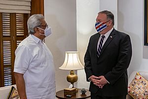 Secretary Pompeo Meets with Sri Lankan President Rajapaksa in Colombo (50542942961)