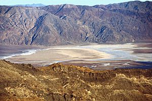 A121, Death Valley National Park, California, USA, Badwater Basin, 2004