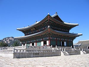 Gyeongbok-gung palace-05 (xndr)