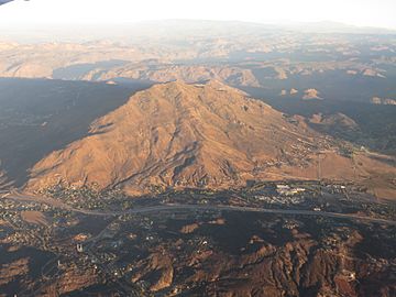 Viejas Mountain, Alpine, California (15470257698).jpg