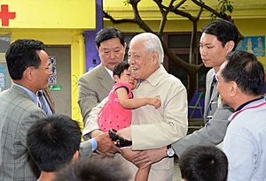 2013 臺灣前總統李登輝訪問桃園弘化育幼院 Former President of TAIWAN Visited Orphanage