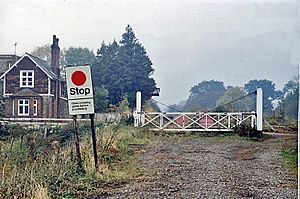 County School station, 1986 geograph-3092269-by-Ben-Brooksbank