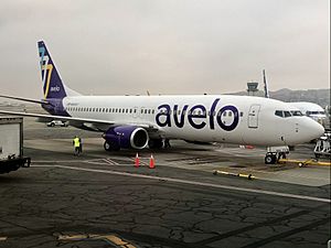 Avelo Airlines B737-800 (N803XT) @ BUR, May 2021