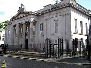 Bishop Street Courthouse, Derry - Londonderry - geograph.org.uk - 174216
