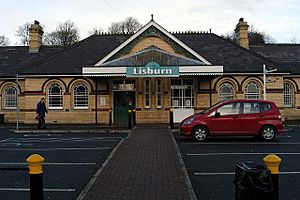 Lisburn Station - geograph.org.uk - 616020