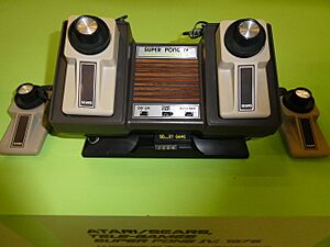 Atari Super Pong IV (1976) 2