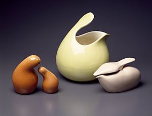 Eva Zeisel Red Wing Pottery 02
