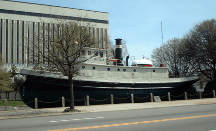 Northrop Grumman Newport News 032007 tugboat dorothy
