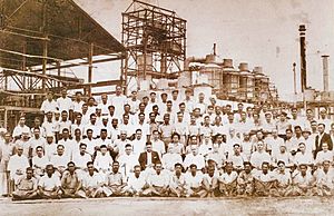 Chandrashekhar-Agashe-Brihan-Maharashtra-Sugar-Syndicate-employees