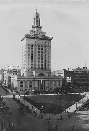 Oakland City Hall 1917