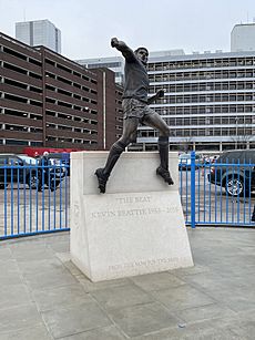 Statue of Kevin Beattie at Portman Road