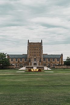 McFarlin-Library-University-Of-Tulsa