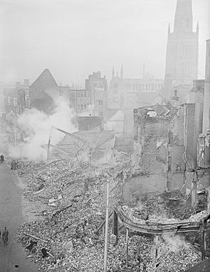The Blitz, 1940 - 1941 H5597