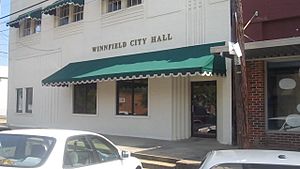 Winnfield, LA, City Hall MVI 2712