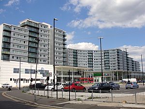ASDA Store and Apartments at The Blenheim Centre in Hounslow - panoramio