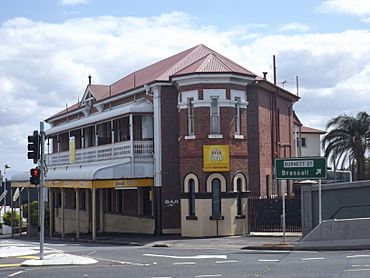 City View Hotel, West Ipswich, Queensland.jpg