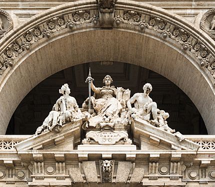 Pediment courthouse, Rome, Italy