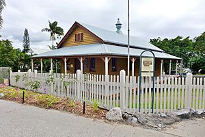 Port Douglas Court House Museum, 2015.JPG