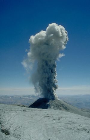 Sabancaya-erupting