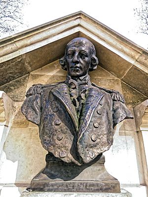 Admiral Arthur Phillip monument bust south from One New Change