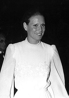 Marthe Keller 1975