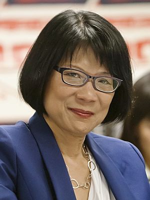Olivia Chow at Mayoral Candidates Roundtable 2014 (cropped).jpg