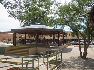 Taos Plaza 7