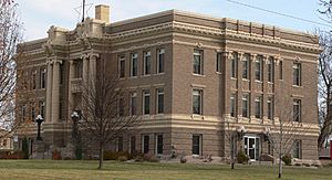 Clay County courthouse in Clay Center