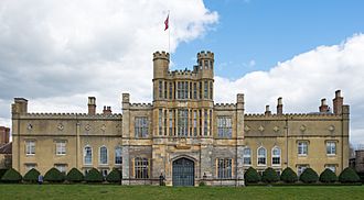 Coughton Court west front.jpg