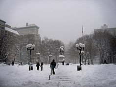 Union Square in 2006 blizzard