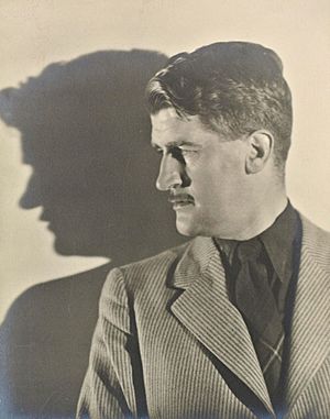 Denis Johnston 1930