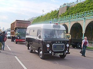 British Motor Corporation ambulance reg BPF 281 H